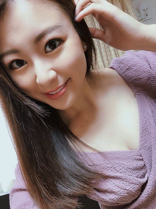 宗像麗奈(宗像れな)出道作品番號及封面，宗像麗奈個人簡介