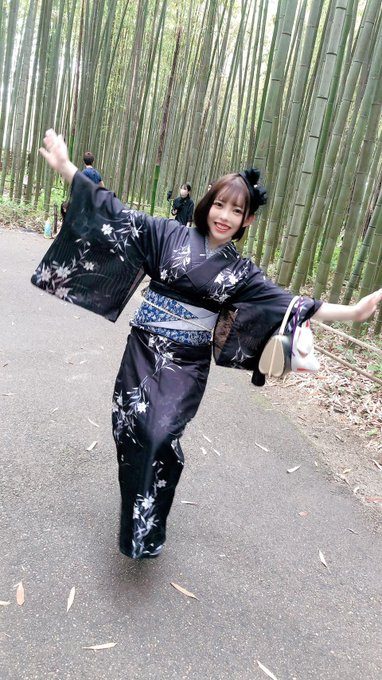 百枝萌出道作品番號及封面，百枝萌個人簡介