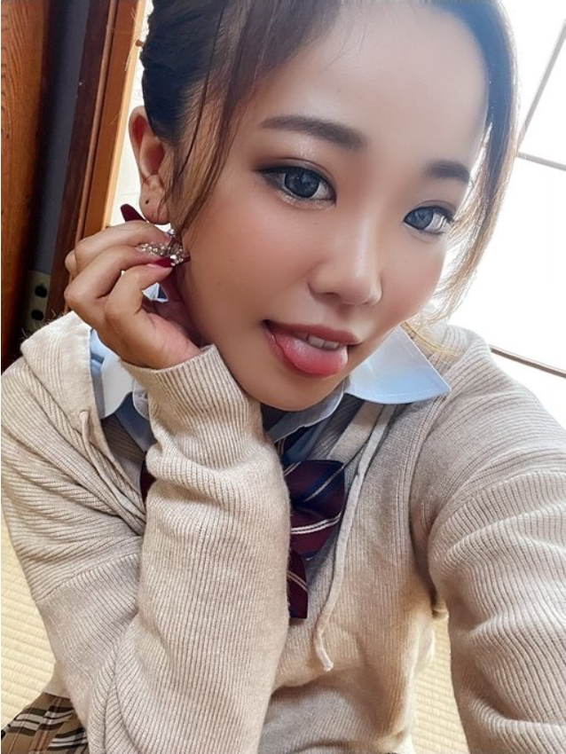 浜邊安娜(浜辺アンナ)最新作品番號及封面,浜邊安娜個人簡介