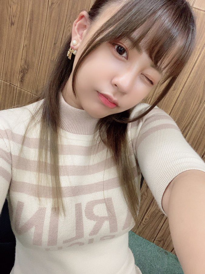 夕美紫苑(夕美しおん)专属第一作番号及封面，夕美紫苑个人简介