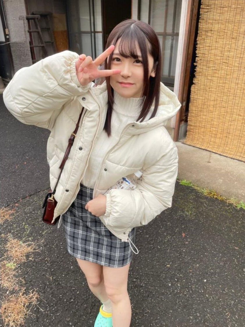 皆瀨明里(皆瀬あかり)出道作品番號及封面,皆瀨明里個人簡介