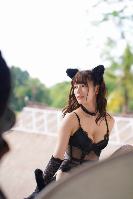 楓花戀(楓カレン)最新作品番號及封面，楓花戀個人簡介