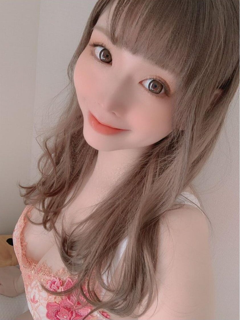 月見伊織出道作品番號及封面，月見伊織個人簡介