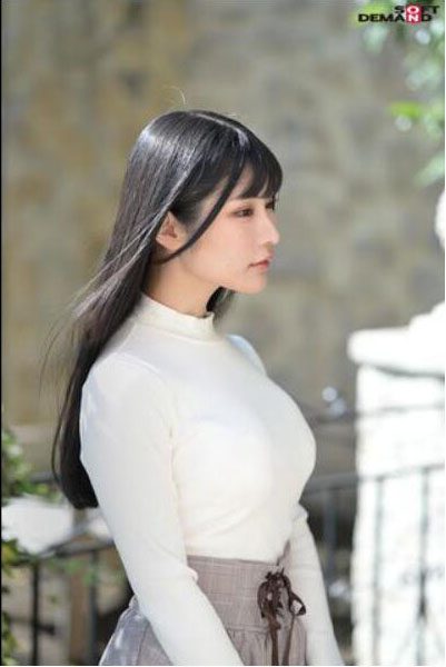 胡桃櫻(胡桃さくら)出道作品番號及封面，胡桃櫻個人簡介