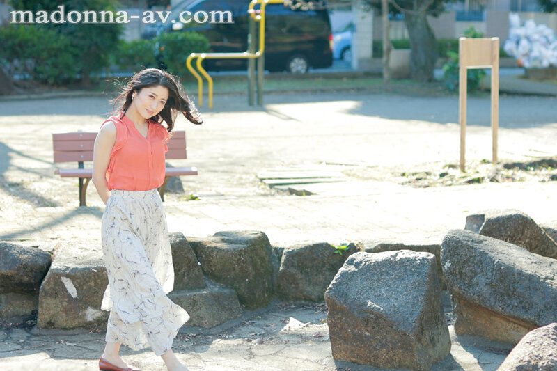 春谷美雨出道作品番號及封面，春谷美雨個人簡介