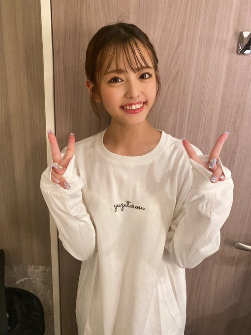 大島瀬奈(大島せな)出道作品番號及封面，大島せな個人簡介