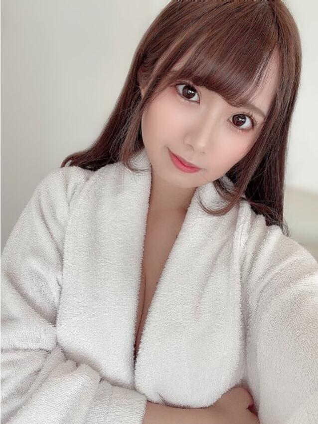 和久井美兔出道作品番號及封面，和久井美兔個人簡介