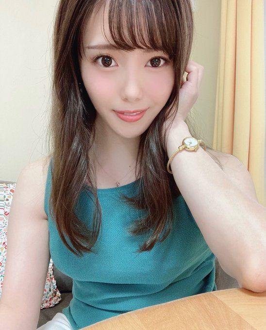 及川海(及川うみ)出道作品番號及封面，及川うみ個人簡介