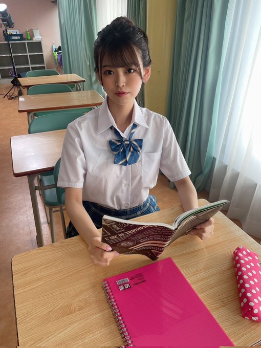 杏可可(杏ここ)出道作品番號及封面，杏可可個人簡介