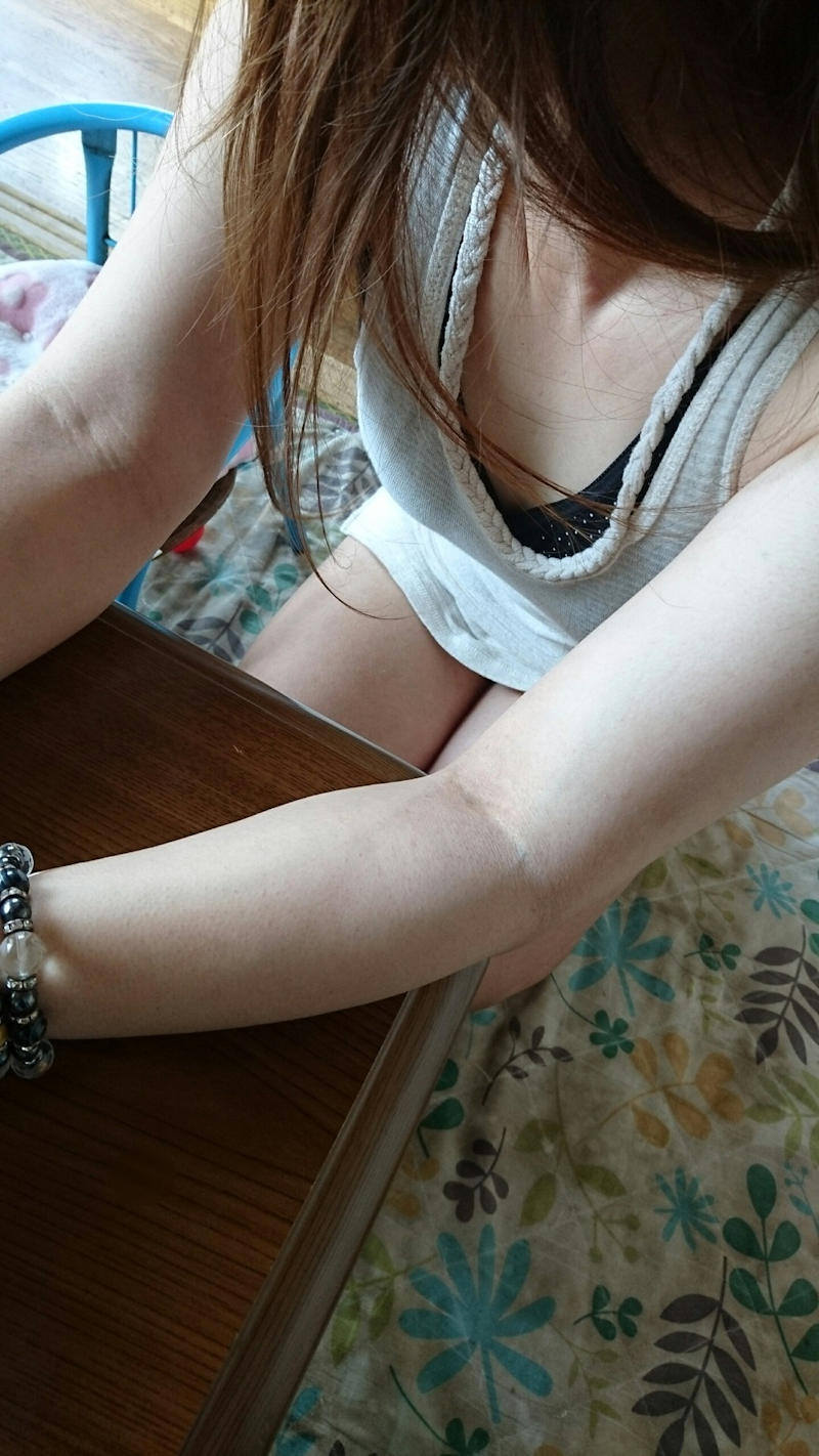 部屋 エロ画像 【24】