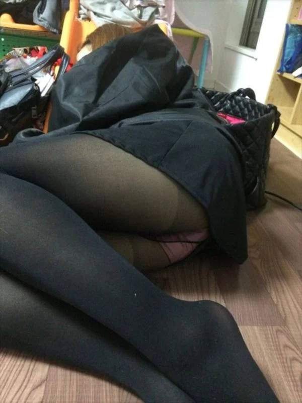 部屋 エロ画像 【50】