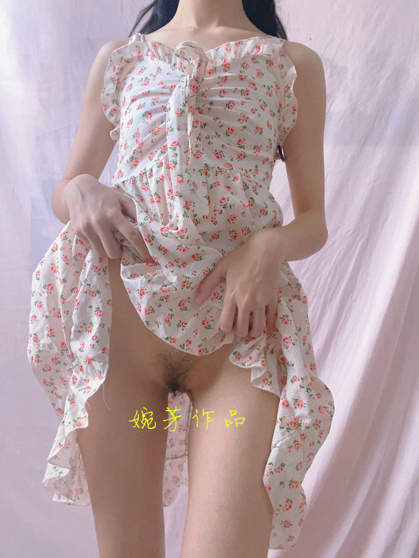 你可以乾我，你可以涉我!甜俏女孩一枚，來聞聞呀夏天的味道[15P]