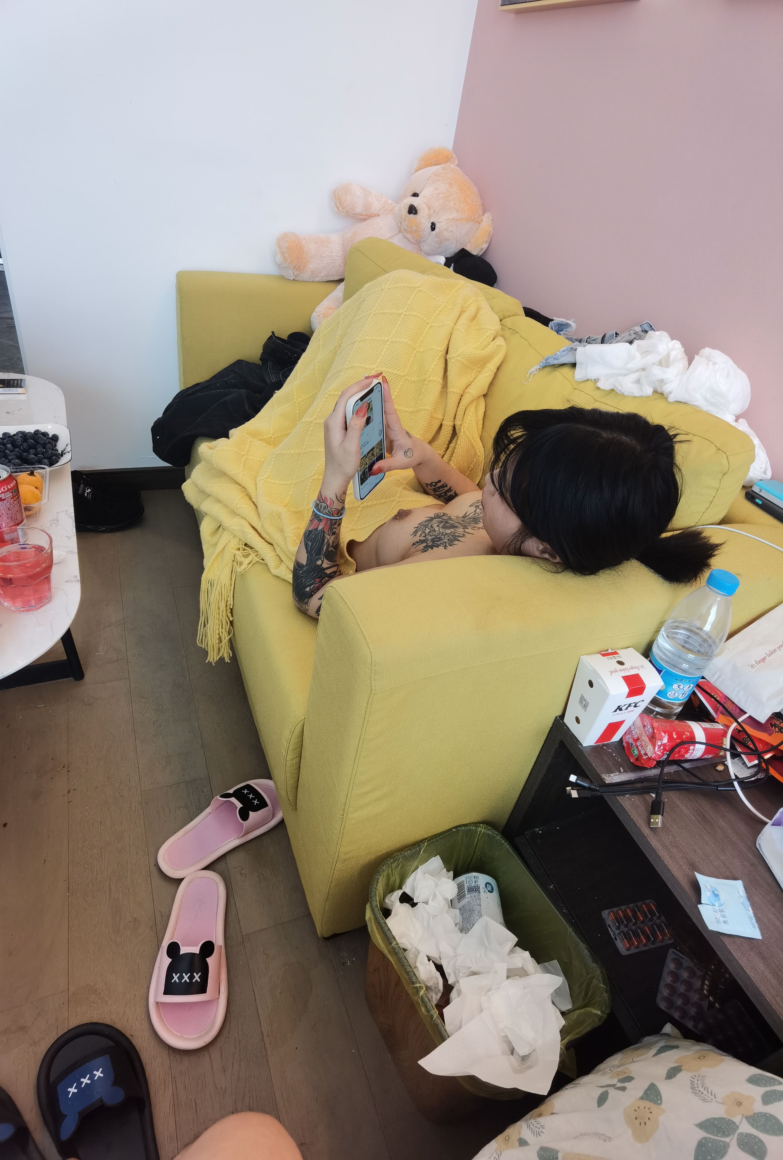 [原创]05後JK學妹清澈的面容，飽滿的乳房，渾圓的美臀，溫柔的表情，每一刻都讓人動容，情不自禁的懷念，久久的意難平[92P]