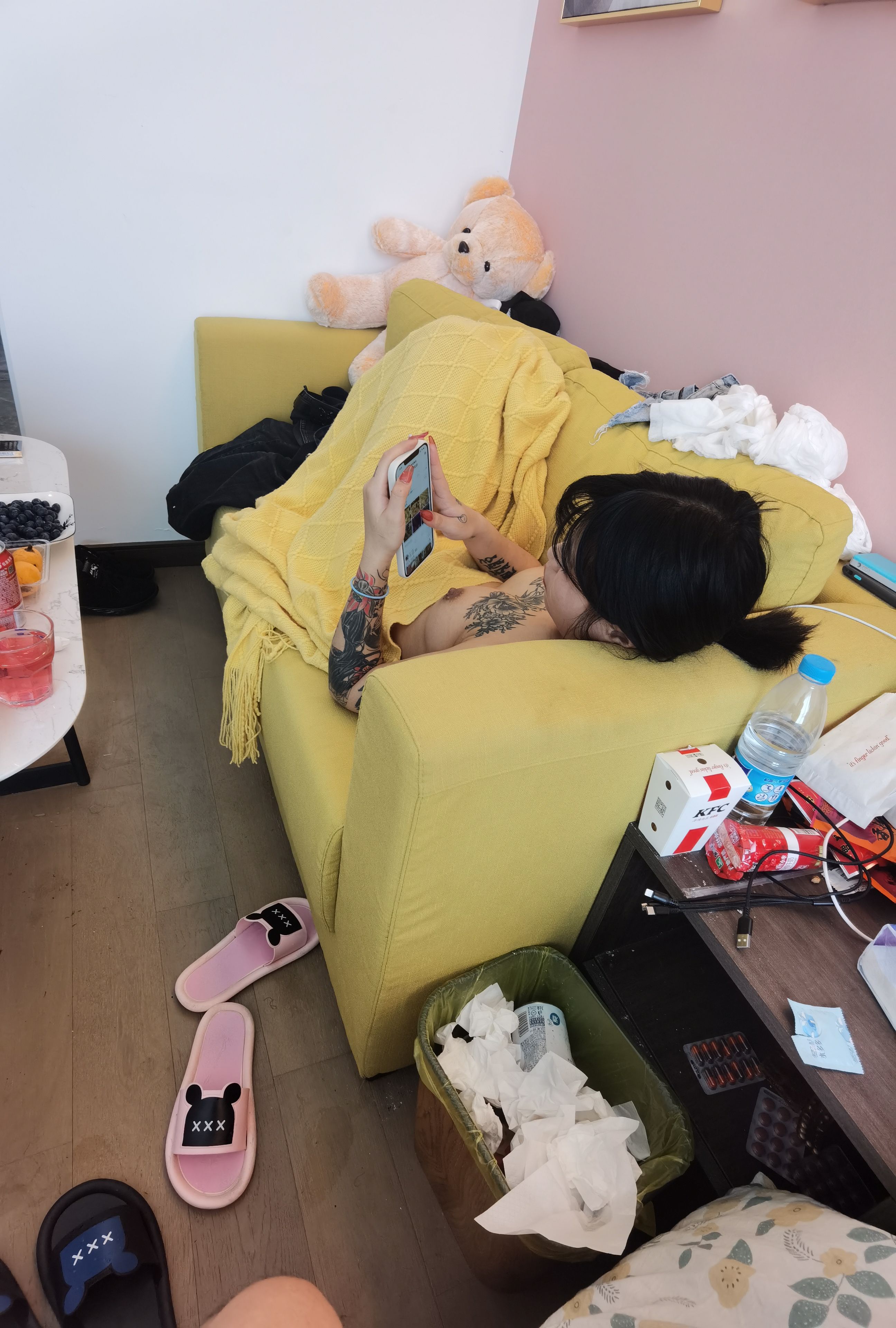 [原创]05後JK學妹清澈的面容，飽滿的乳房，渾圓的美臀，溫柔的表情，每一刻都讓人動容，情不自禁的懷念，久久的意難平[92P]