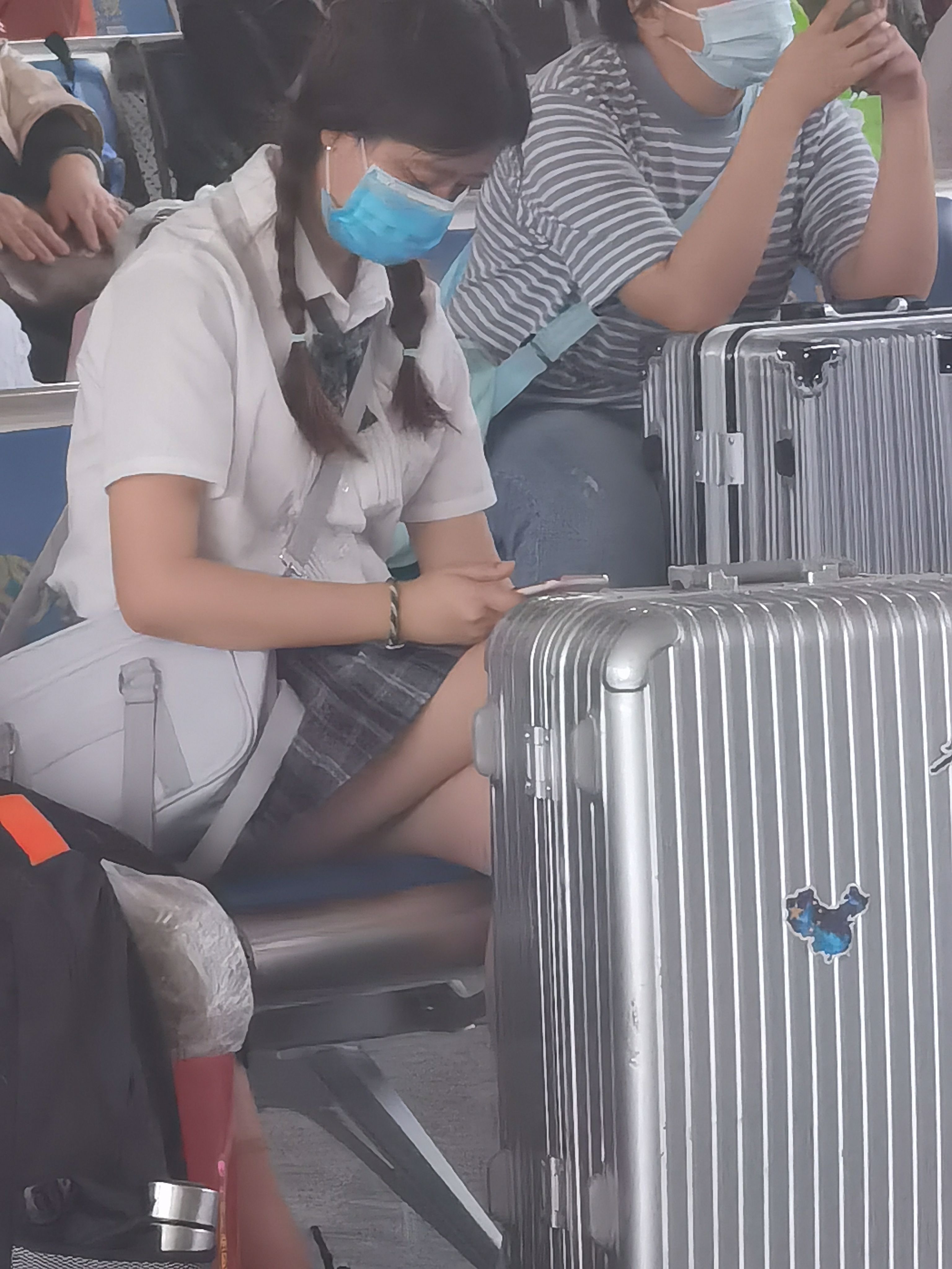 [原创]05後JK學妹清澈的面容，飽滿的乳房，渾圓的美臀，溫柔的表情，每一刻都讓人動容，情不自禁的懷念，久久的意難平[92P]