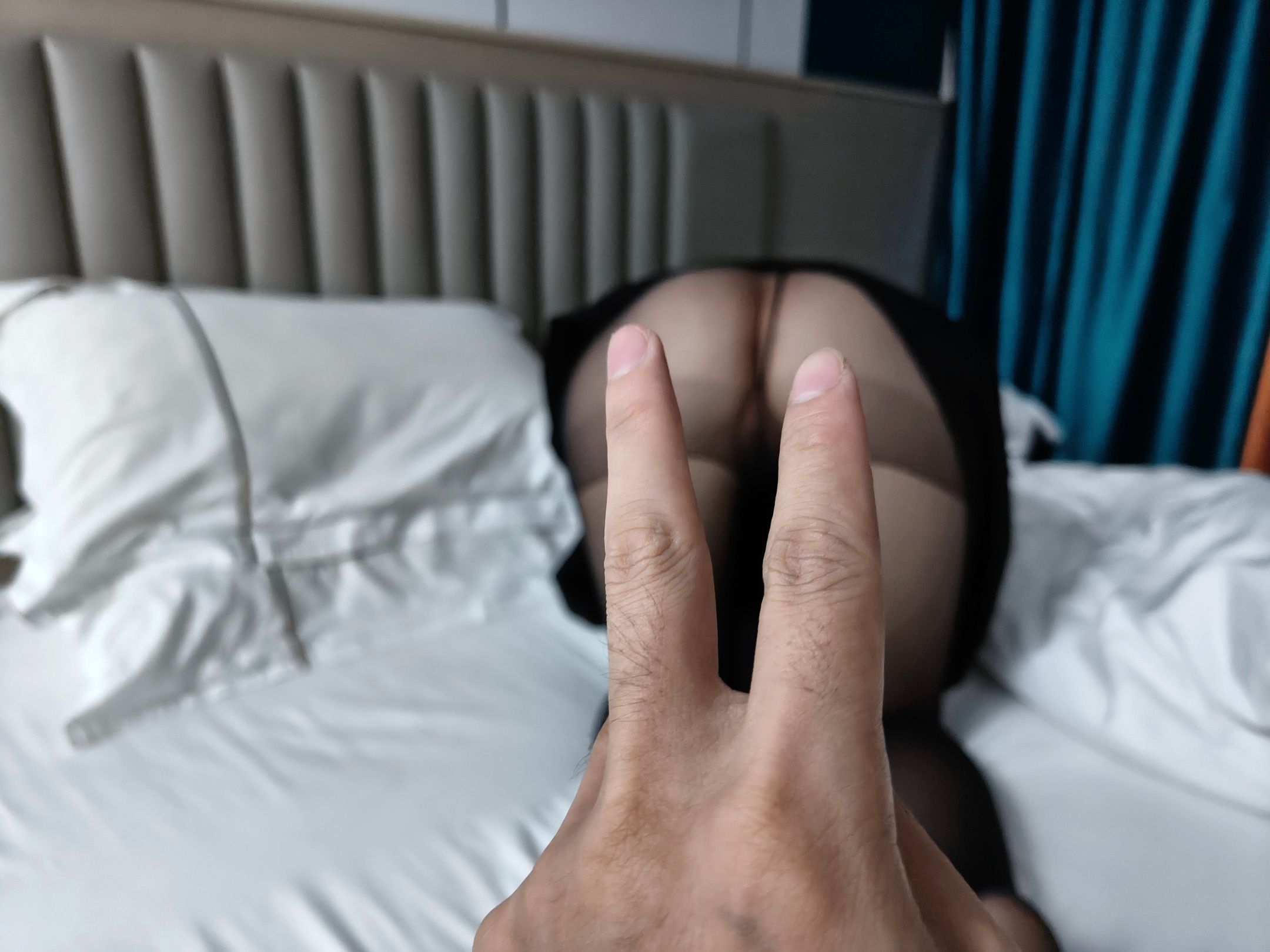 [原创]  新人第一帖，七夕炮友穿上黑絲來相會[13P]