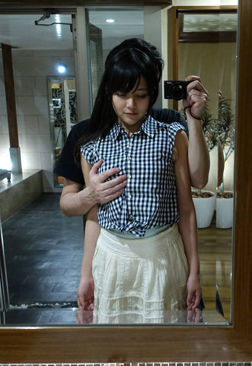 鏡撮り おっぱい 揉む エロ画像 【36】