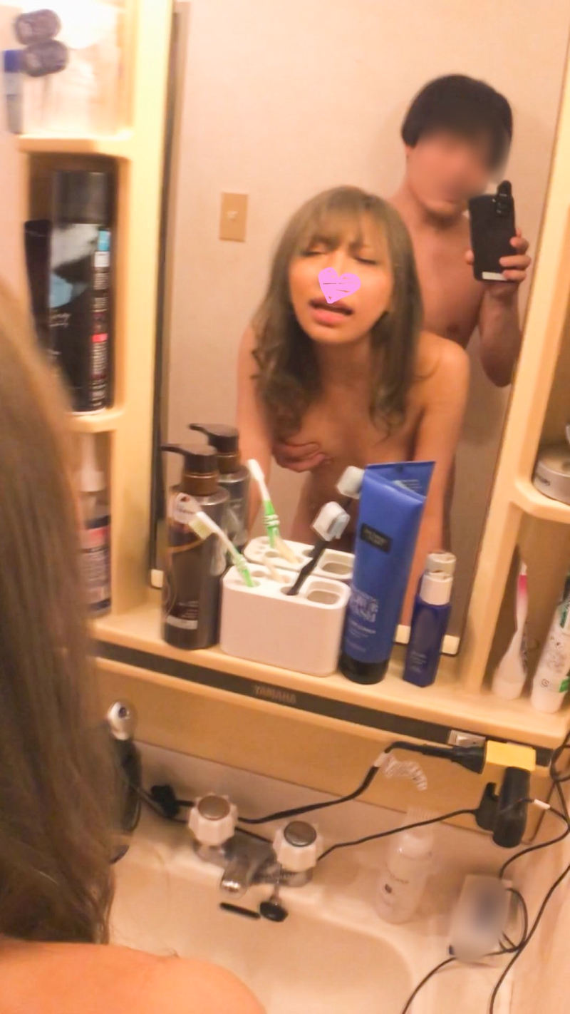 鏡撮り おっぱい 揉む エロ画像 【47】