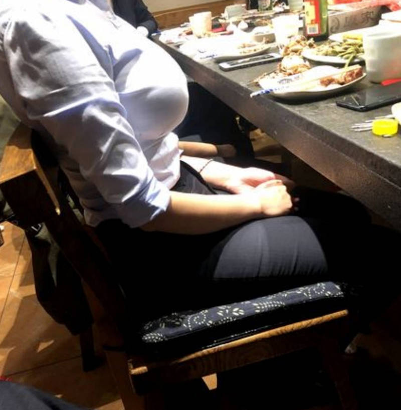 職場 飲み会 OL エロ画像 【1】