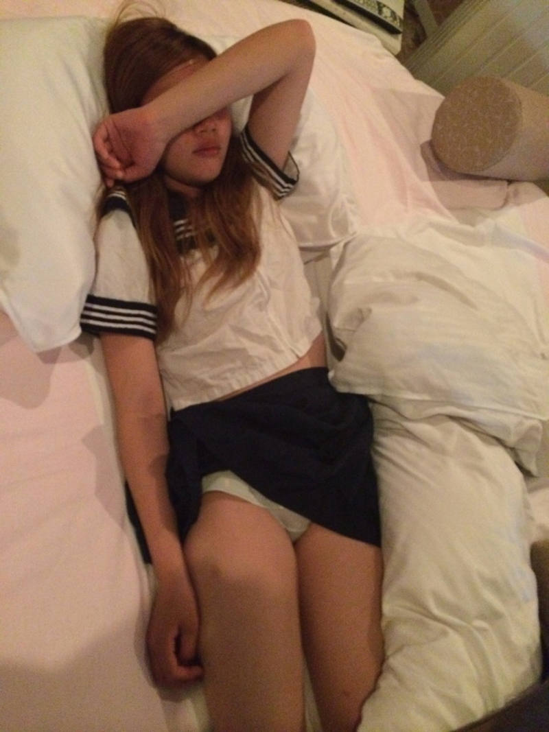 ギャル ホテル パンチラ エロ画像 【17】