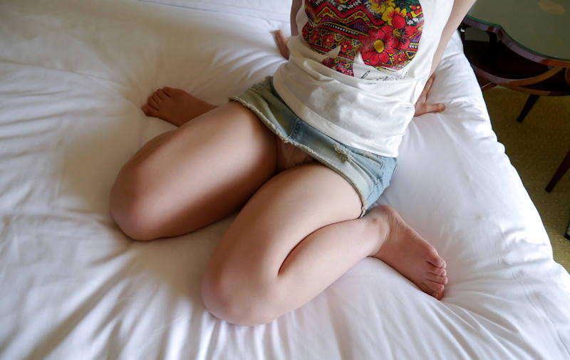 ギャル ホテル パンチラ エロ画像 【16】