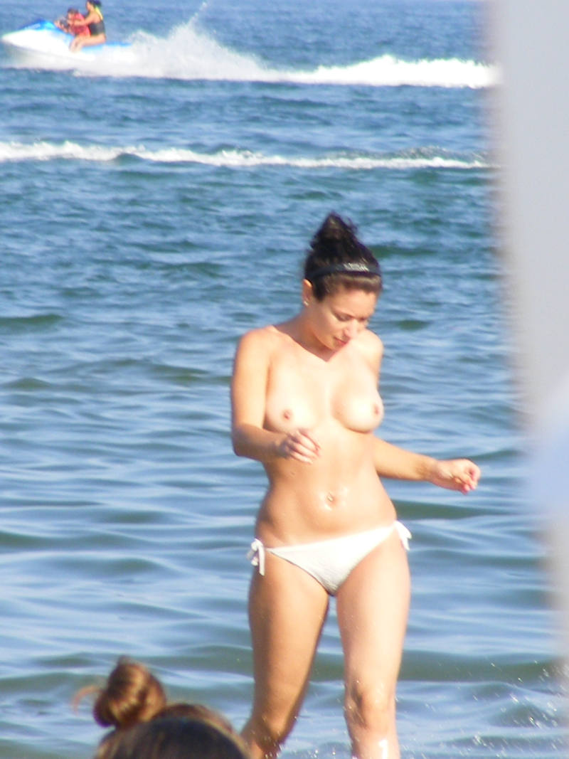 ヌーディストビーチ ルーマニア エロ画像 【33】