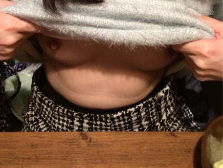 ニット ポロリ おっぱい エロ画像 【15】