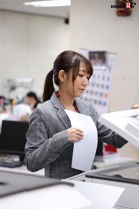 讓乙白下馬的賣家又成功了！讓SOD女子社員的她出鮑了！ …