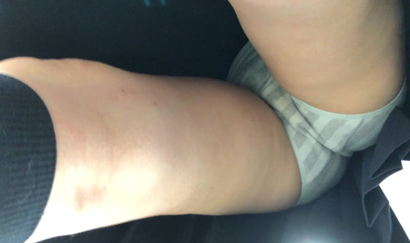 制服 パンチラ エロ画像 【50】