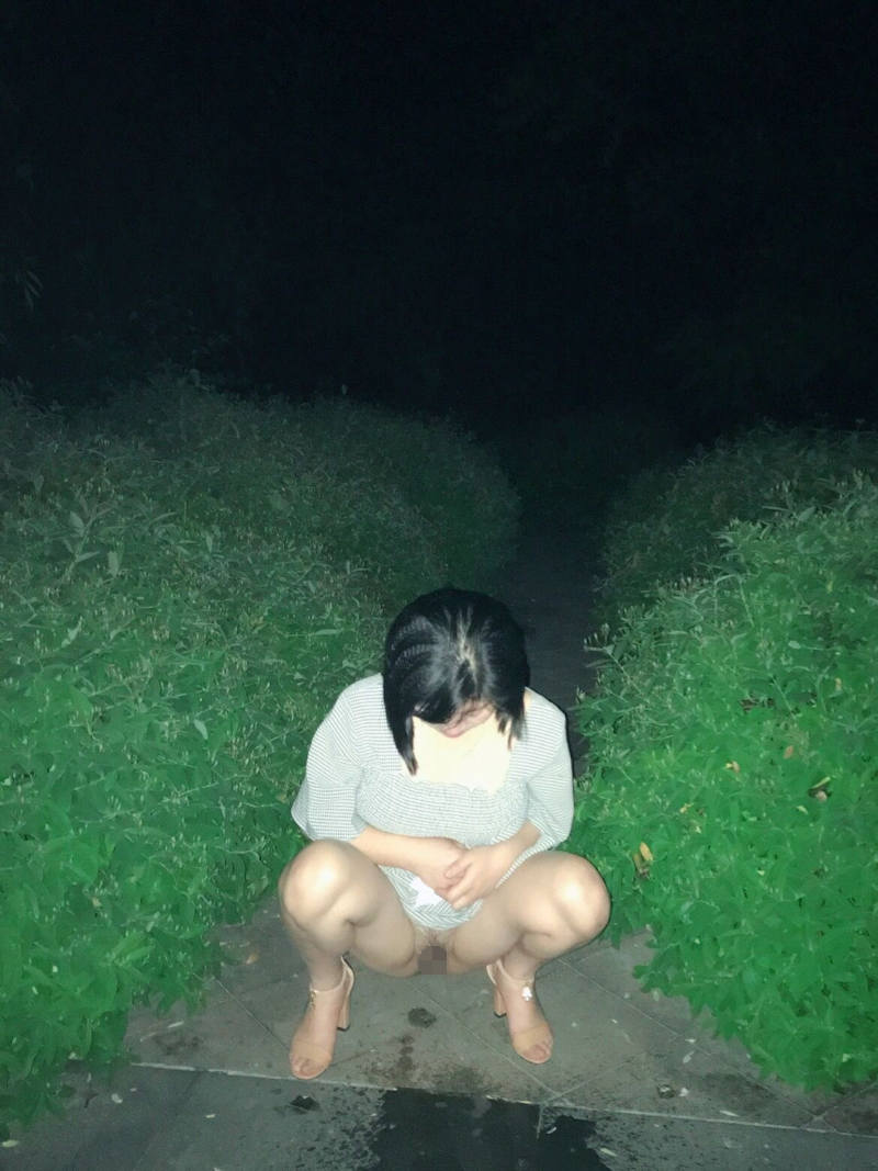 ワンピース ノーパン エロ画像 【68】