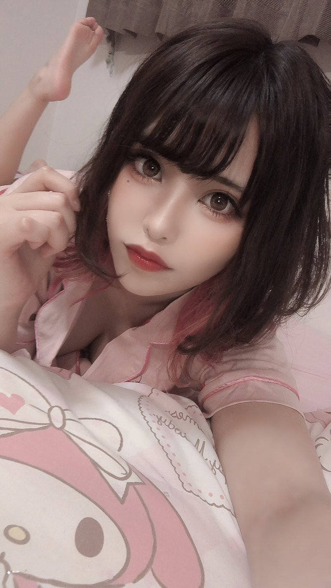 自撮り チラリズム 胸チラ エロ画像 【23】