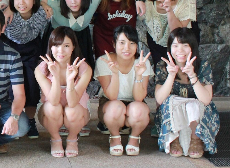 旅行 記念写真 パンチラ エロ画像 【26】
