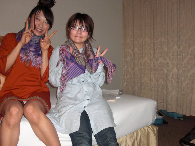 旅行 記念写真 パンチラ エロ画像 【29】