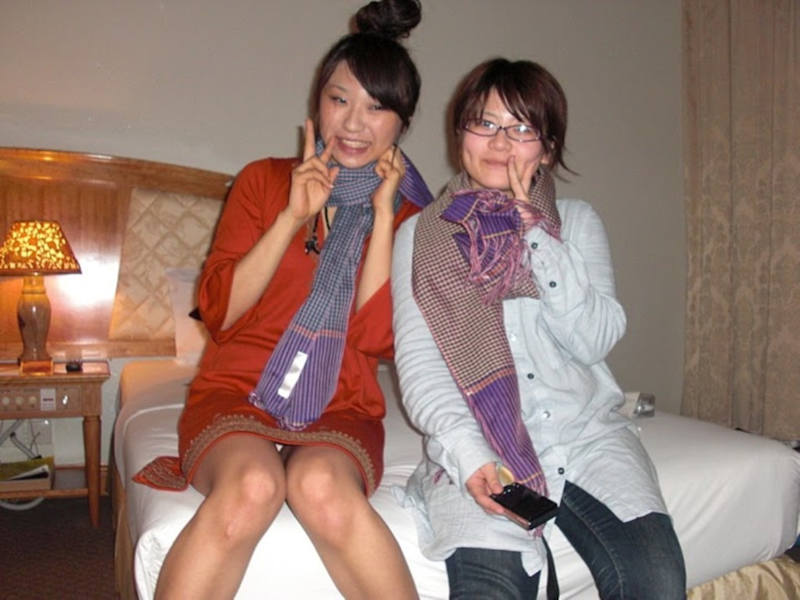 旅行 記念写真 パンチラ エロ画像 【30】