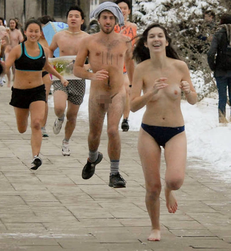 真冬 走る 寒中 全裸 マラソン エロ画像 【20】