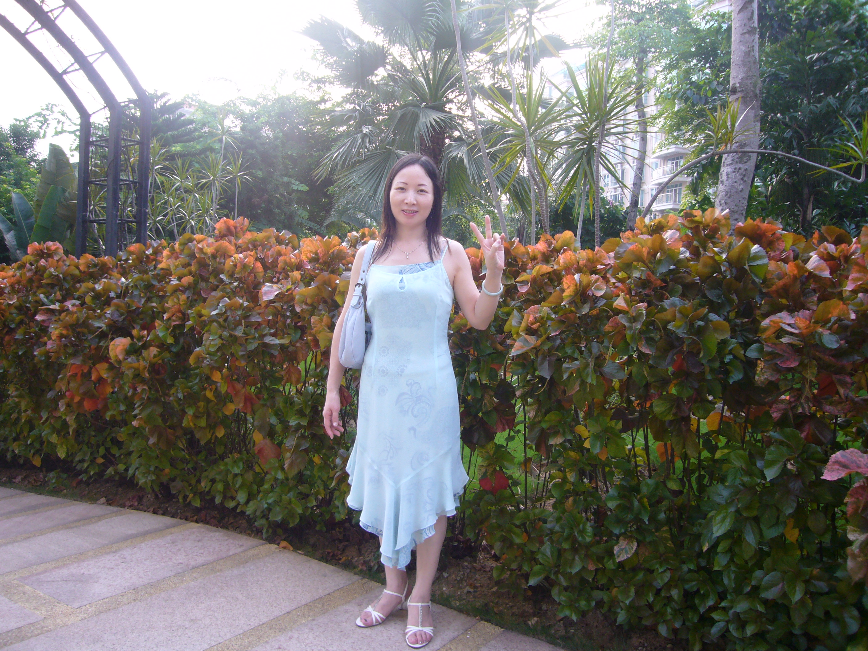 極品的騷女[19P]