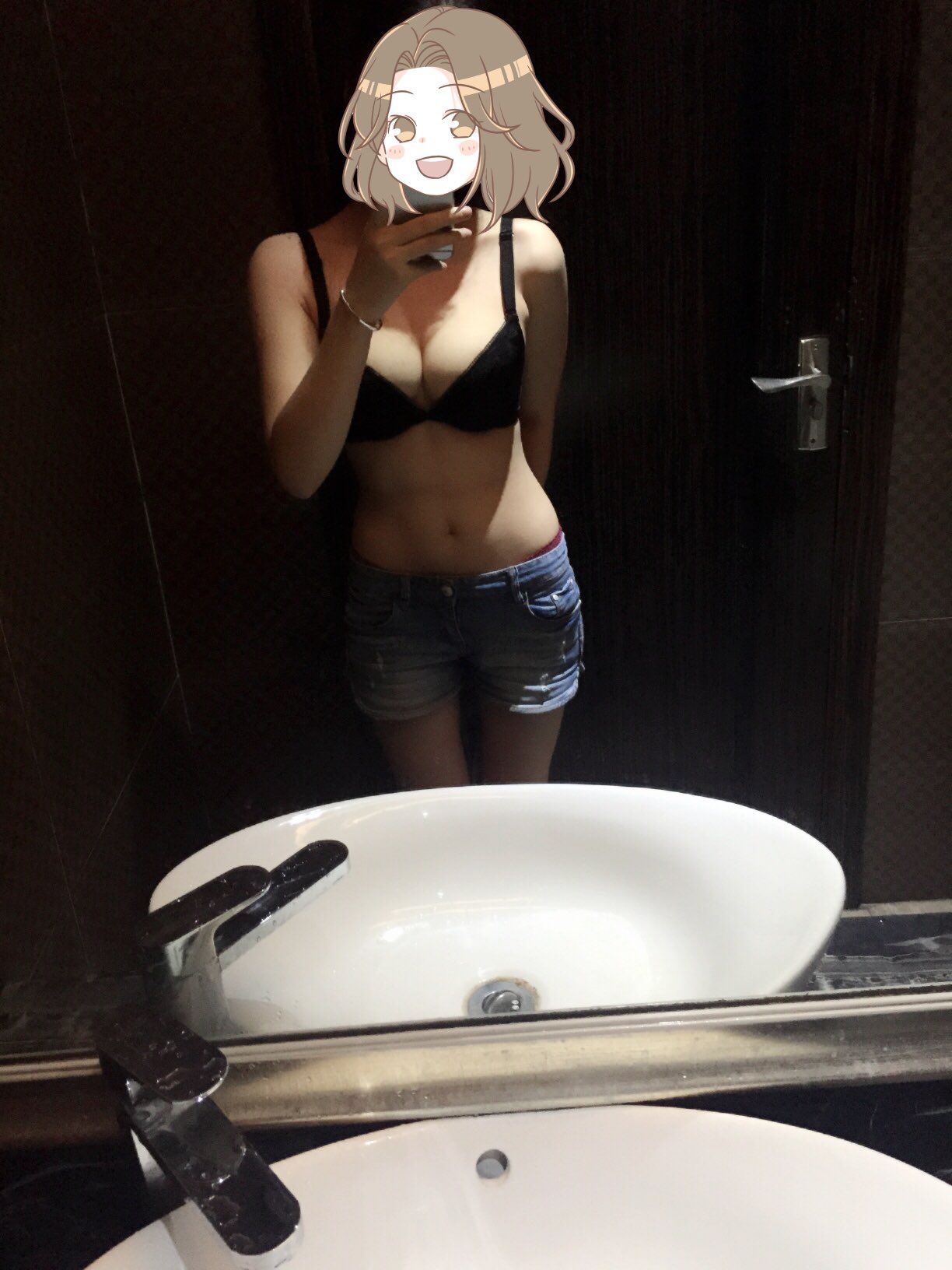 愛自拍的少婦[29P]