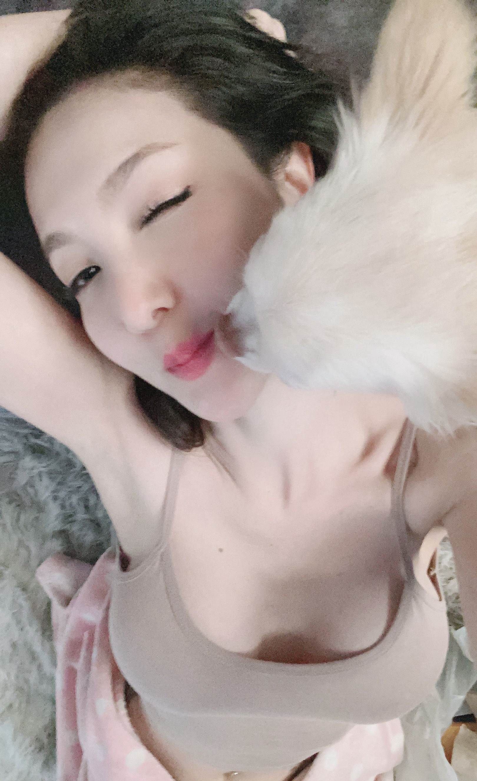 這麼大奶還是粉色的感覺不像是真的[33P]