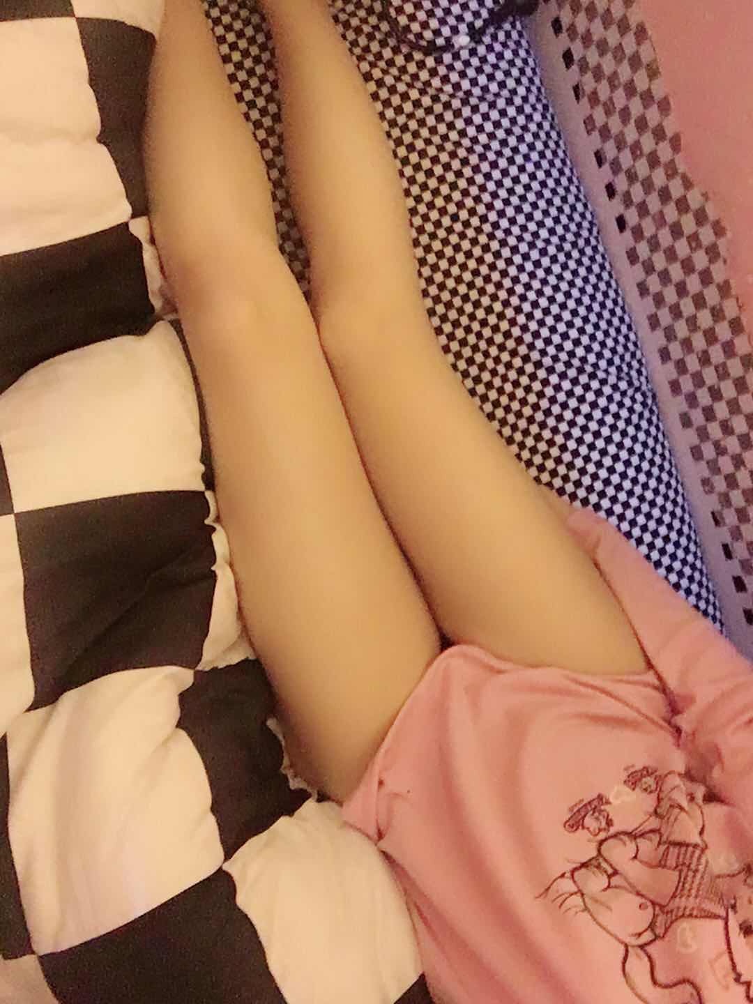 大學女友宿舍自拍［55P］