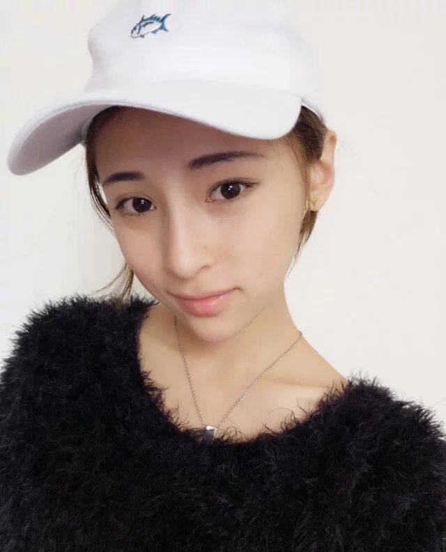 秀氣的前女友，讓你嫌貧愛富，爆你[20P]