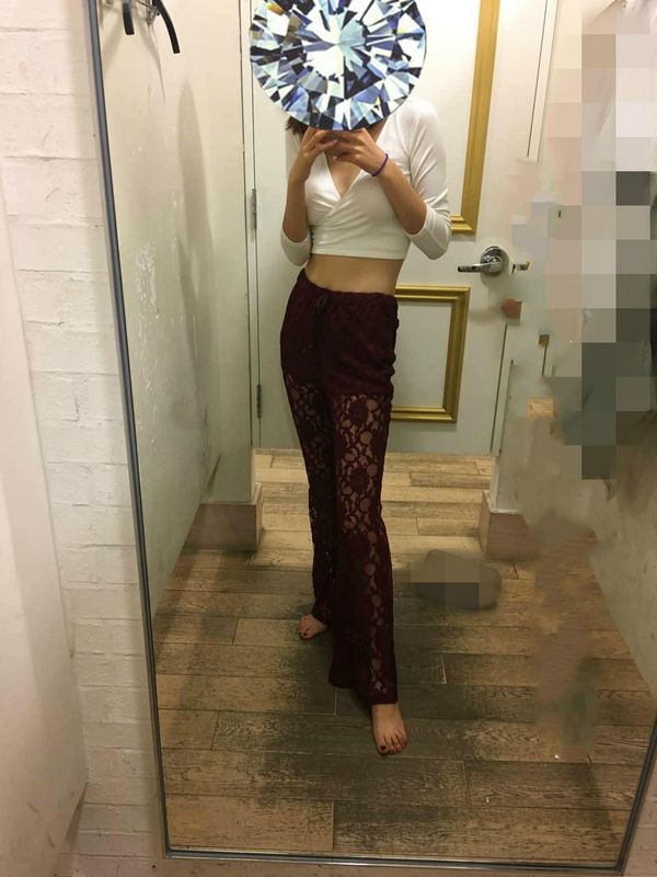 欲求不滿的良家婦女 [19P]