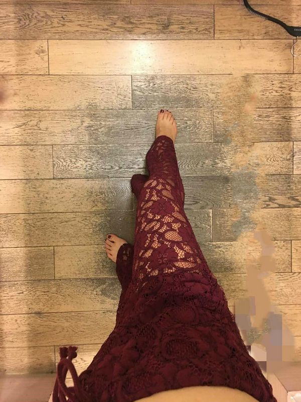 欲求不滿的良家婦女 [19P]