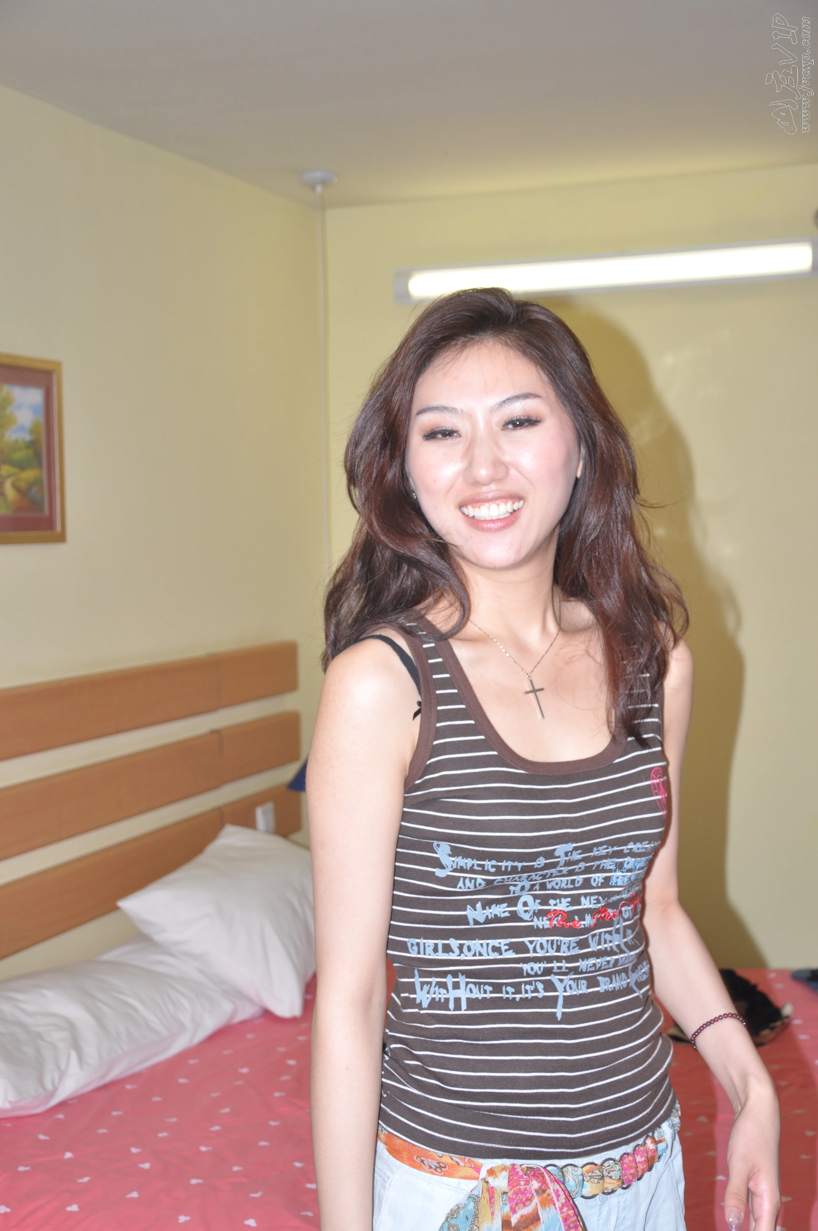 露臉的美少婦 [15P]