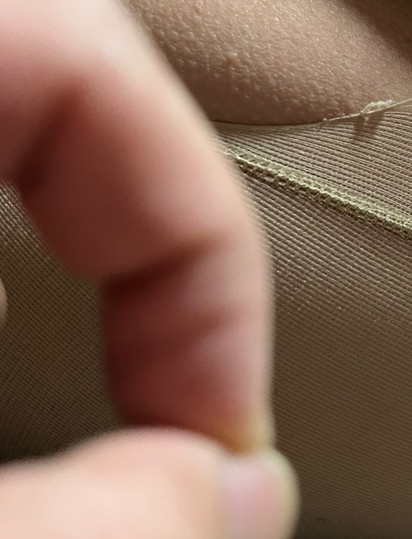 [原创][手势验证]老婆穿著不同的絲襪足交做愛插出白漿，盡情騷話評論來交流一下你們老婆婚前逼裡進過幾根雞巴？[10P]