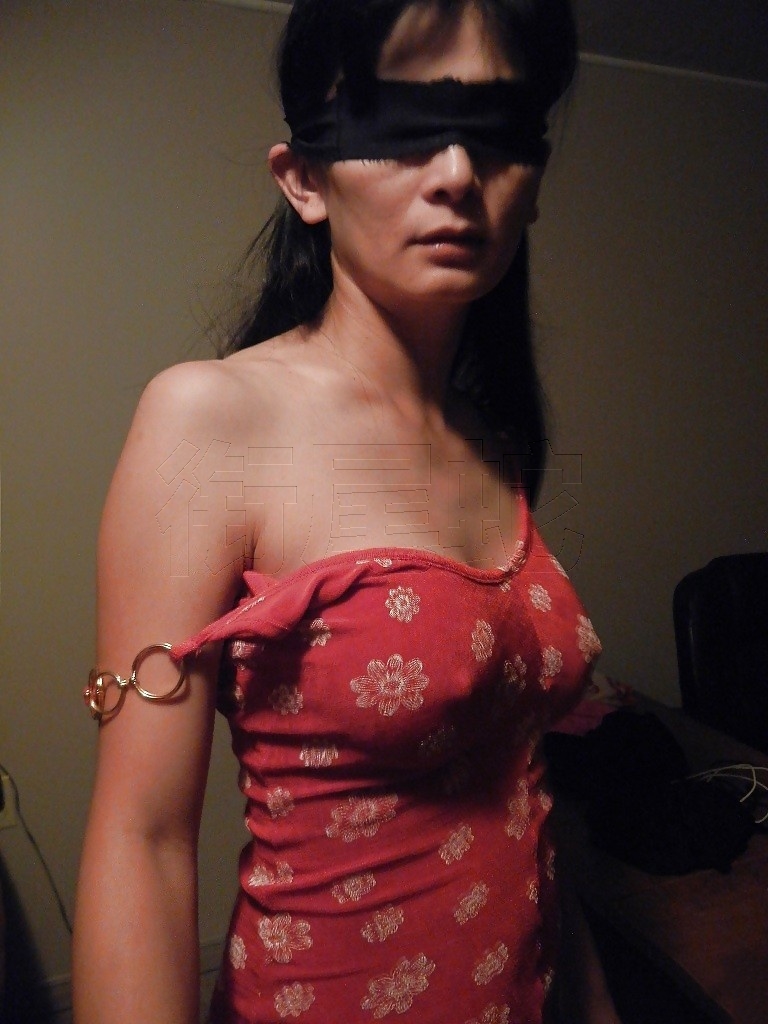 大姊的屁股是真大啊 [10P]