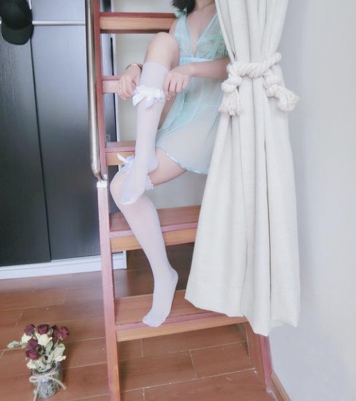 美臀美乳嫩穴 [14P]