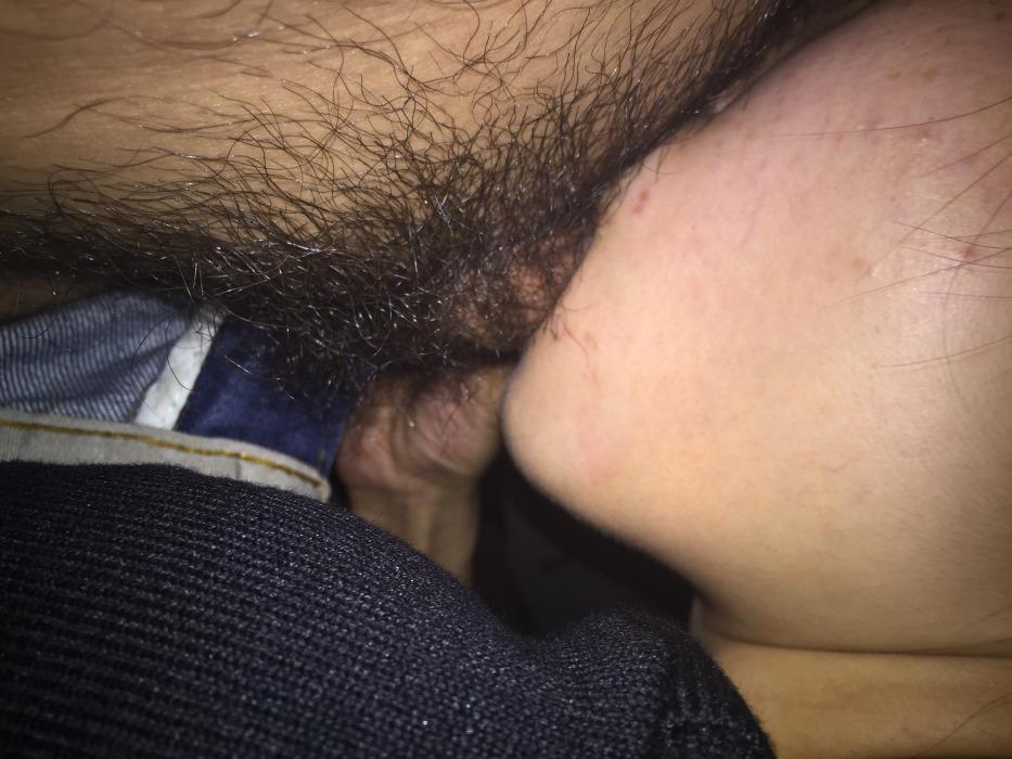 和情人玩車震 [16P]