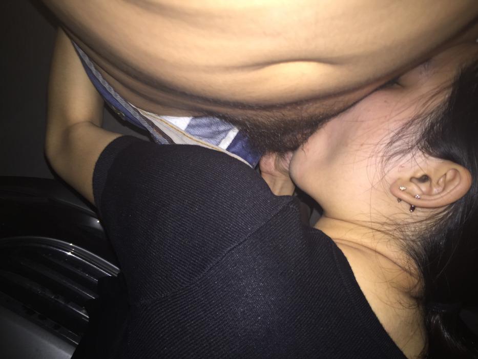 和情人玩車震 [16P]