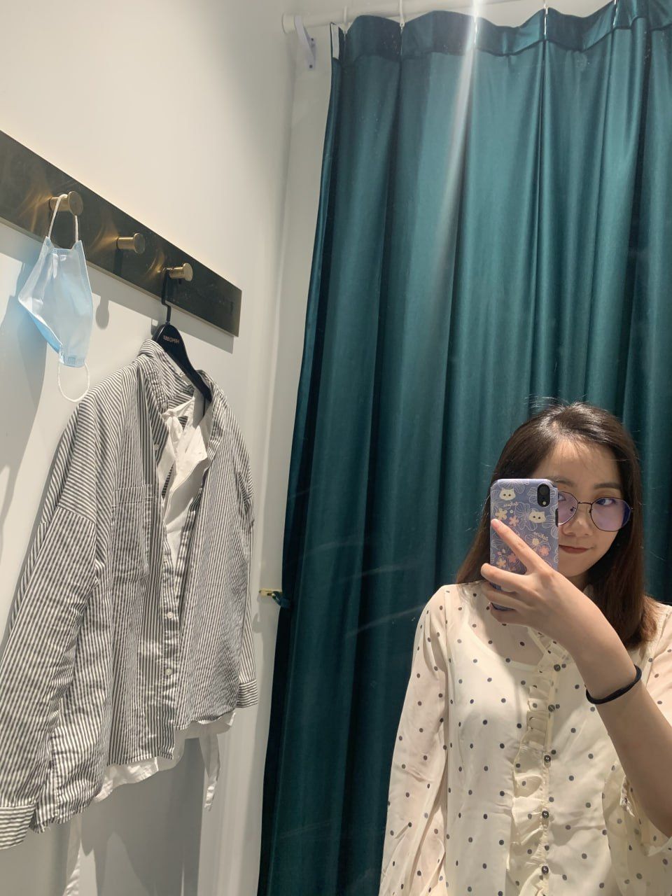 爆射羞澀眼睛砲友[38P]