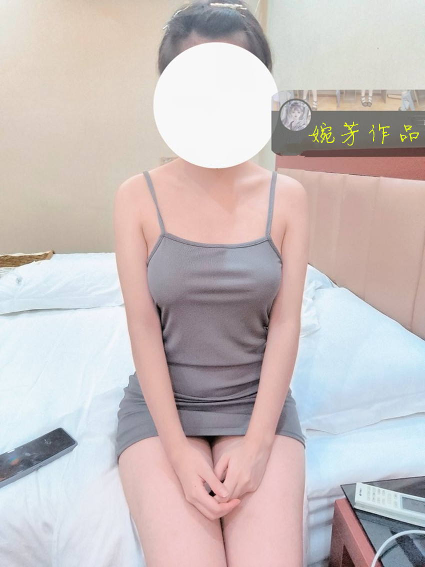 乖巧等臨幸～心裡很想跟他在一起[20P]